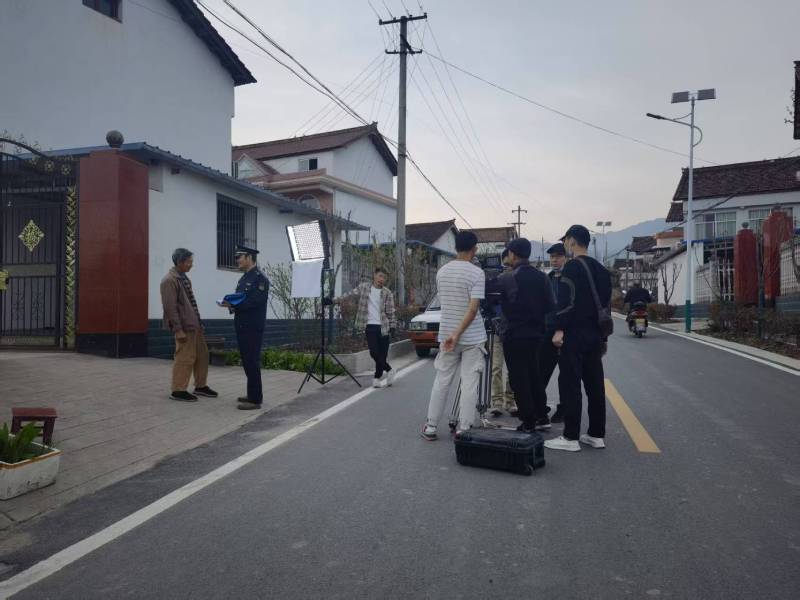 塔城市TVC制作：多版本适配全渠道投放，让广告发挥最大价值！
